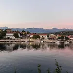 Appartement Seaview In With Balcony Obrovac