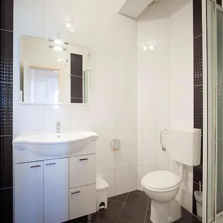 Апартаменты Seaview In Obrovac With Balcony *