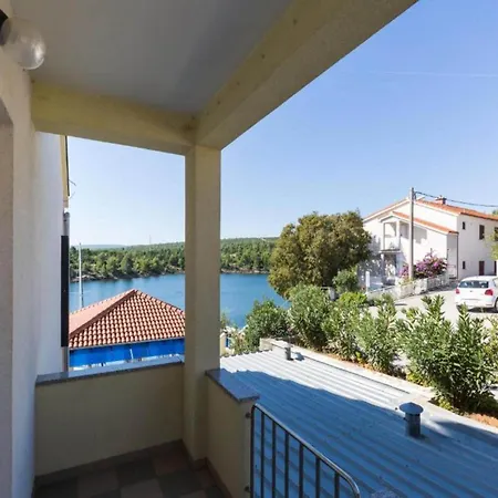 Apartment Seaview In With Balcony